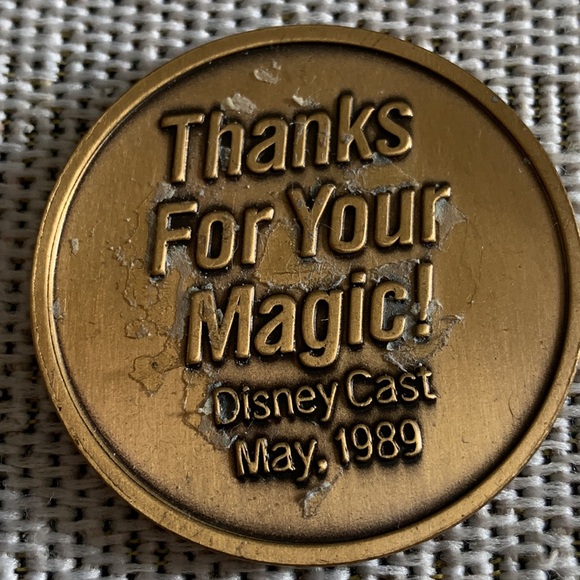 Walt Disney World MGM Studios 1989 Opening Spring 1989 LR Bronze Coin Medallion - Picture 2 of 6